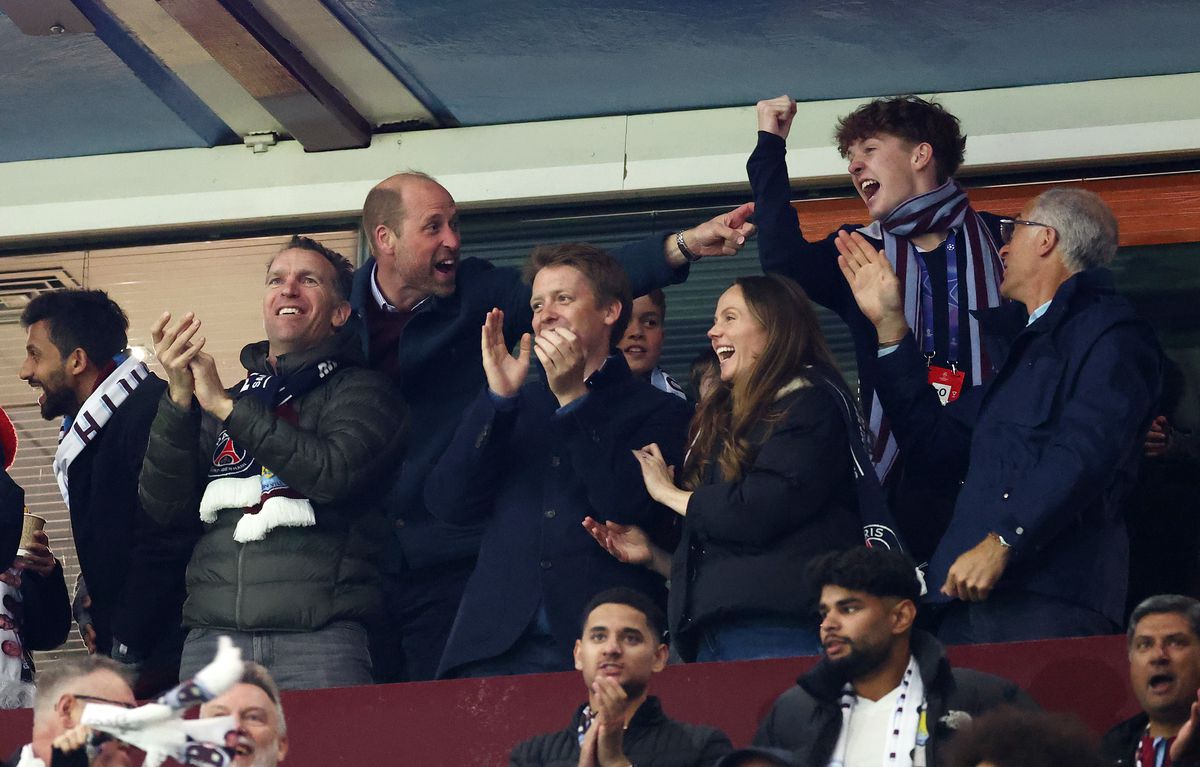 Prințul William la Aston Villa - PSG