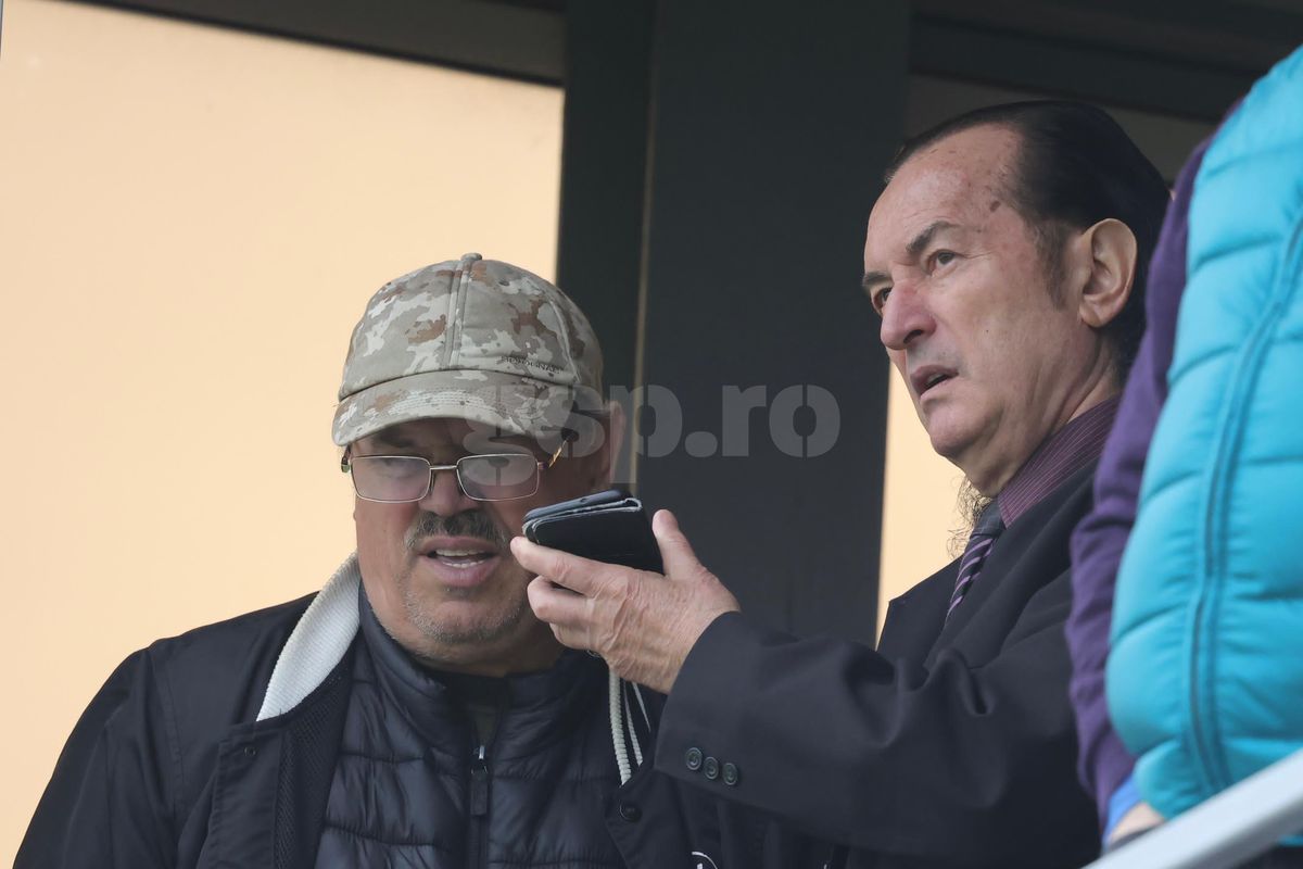 Cum arată acum controversatul Miron Cozma » A fost în tribune la Voluntari - FC Argeș, lângă oficialul FRF