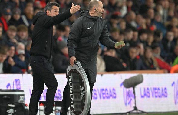 Eroare rar întâlnită în Premier League: arbitrul de rezervă a provocat un imens scandal » Meciul a fost întrerupt