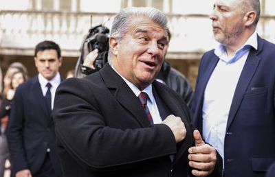 Transfer total neașteptat la care ar lucra Barcelona! » Radio Catalunya a detonat „bomba”