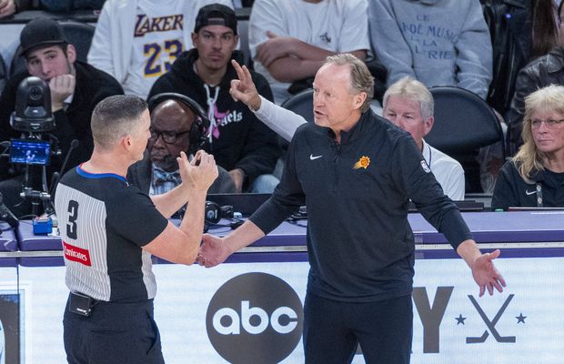 Numele care aduce ghinion » Toți antrenorii pe care-i cheamă Mike au fost concediați în același sezon