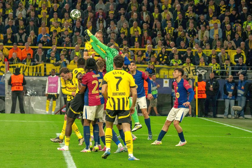 Borussia Dortmund a luptat până în ultimul moment, însă nu a reușit minunea în fața celor de la Barcelona. Nemții s-au impus cu 3-1, însă spaniolii merg mai departe cu 5-3 la general.