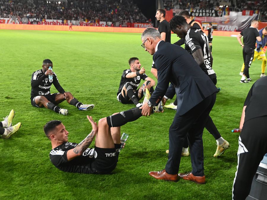 Ioan Ovidiu Sabău și Ovidiu Bic // foto: Imago Images Mijlocașul revelație din Superliga, propus de Ioan Ovidiu Sabău la națională: „Se vorbește prea puțin de el”