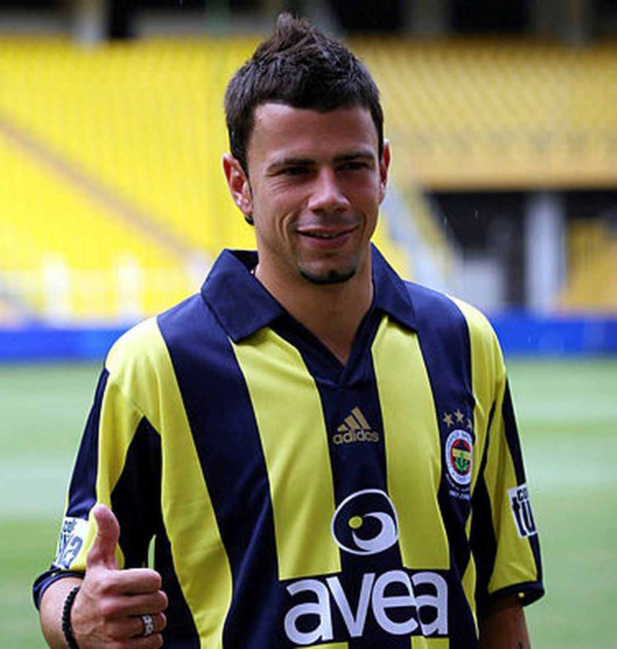 Transformare fizică incredibilă a fostului internațional coechipier cu Mutu! » „S-a retras în munți și s-a dedicat religiei”