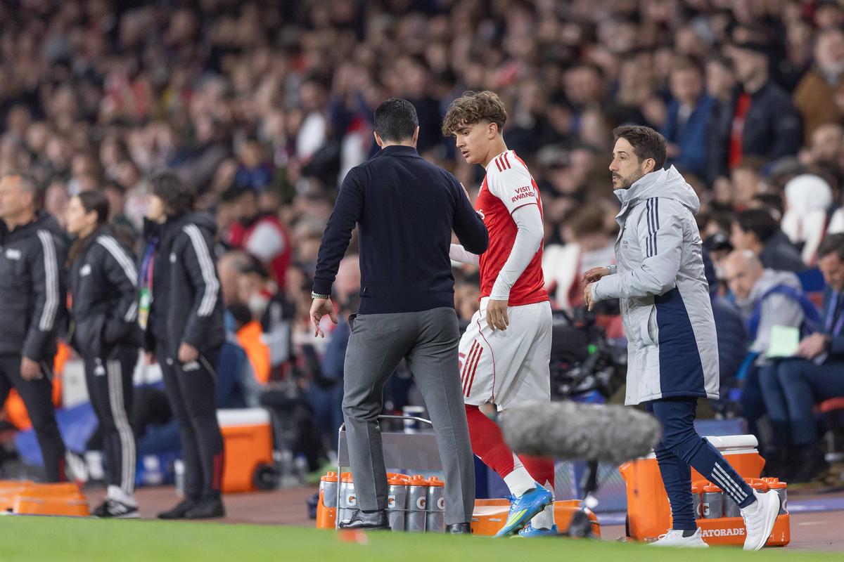 Arsenal se califică în semifinalele Ligii Campionilor! Fără gol primit în dubla cu Sporting