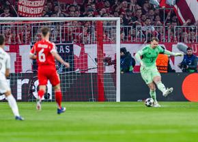 Ce a fost asta?! Gol de la 40 de metri în secunda 40 din Bayern - Real, după o gafă colosală