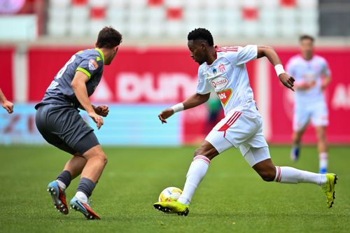 Sepsi și Voluntari se bat pentru un loc de promovare directă în Superliga