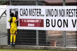 Omagiul care face înconjurul Italiei » „Un zâmbet printre lacrimi. Pentru Dino, cu toată dragostea mea!”