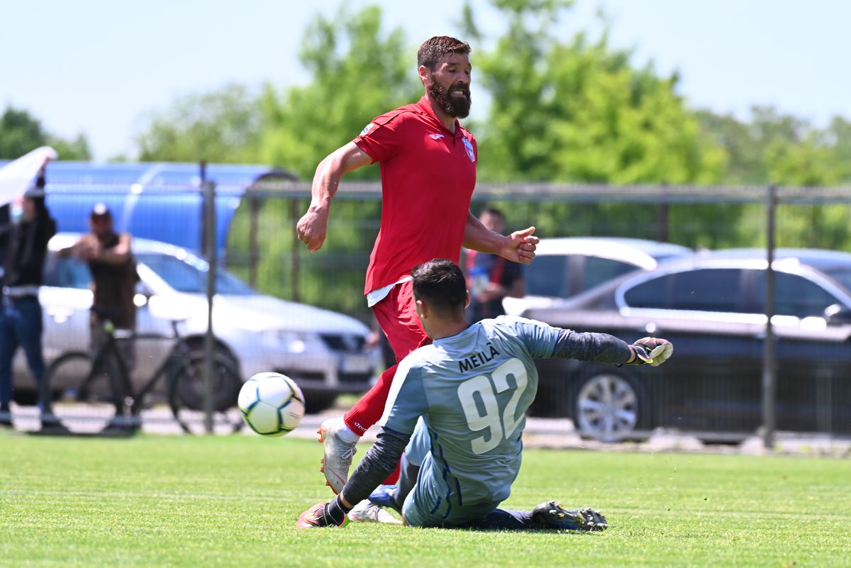 Oprița se gândeşte că ar putea fi dat afară de la CSA Steaua: „Dacă nu se promovează, nu am cum să rămân!”