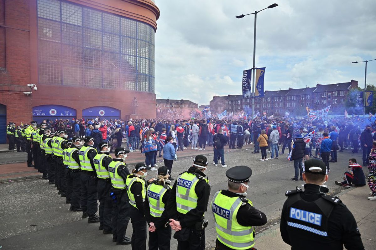 Scandal în Scoția: jucătorii lui Rangers, acuzați că l-au înjurat pe Papă la petrecere! Cum a reacționat clubul