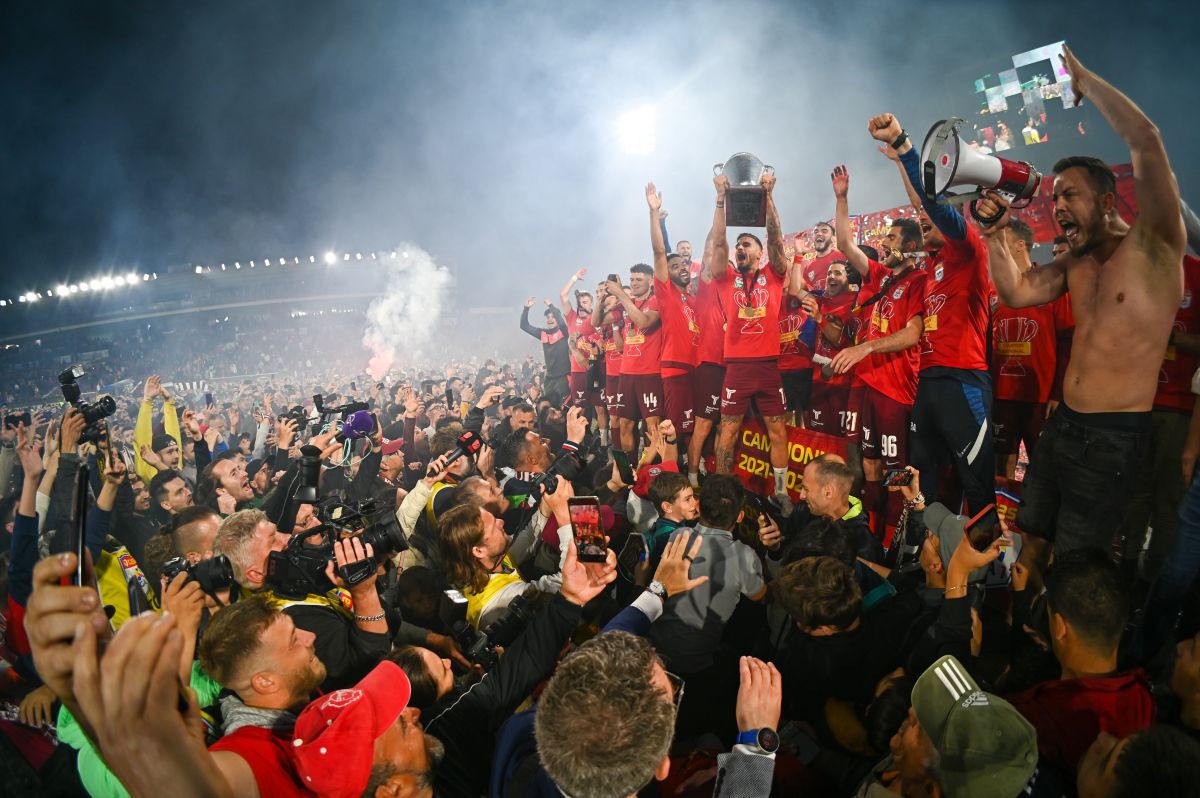 Dan Negru a scos din „sertar” o poză de colecție cu Dan Petrescu » Poveste sensibilă cu antrenorul de la CFR Cluj