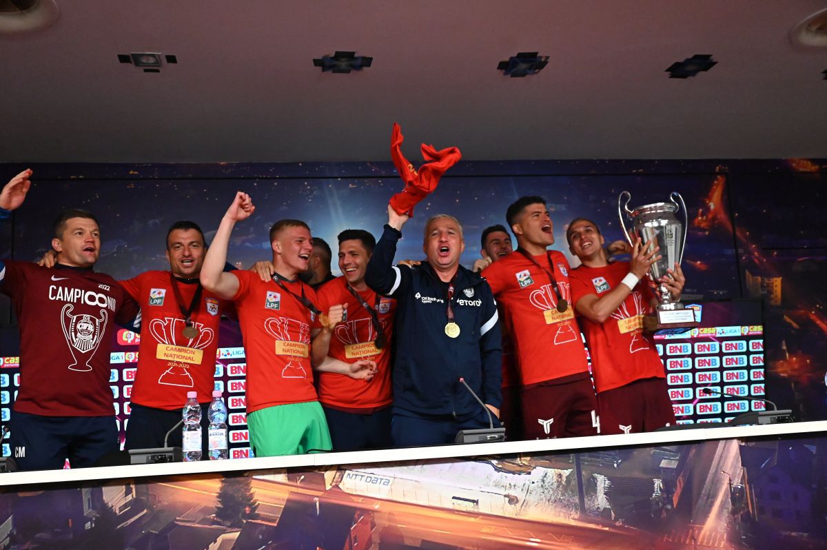 Fotbaliștii campioanei nu și-au uitat rivalii de la FCSB: „Petrecem 5 zile, apoi vedem care pe care!” + ironia lui Păun