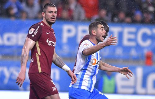 Reprezentanții Ligii Profesioniste de Fotbal au pornit către Cluj cu trofeul și medaliile de campioană.