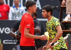 Surpriza anului în tenis: Carlos Alcaraz, eliminat la Roma de un maghiar aflat la debut în turneele ATP!