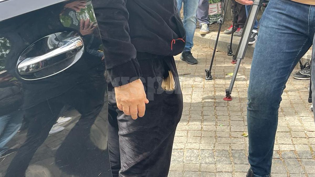 Gigi Becali, ce apariție! » Detaliul neobișnuit surprins de reporteri