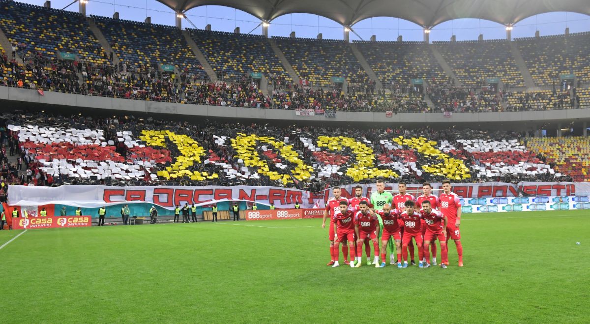 Jucătorii Stelei, băgați în „ședință” de suporteri după umilința cu Dinamo!