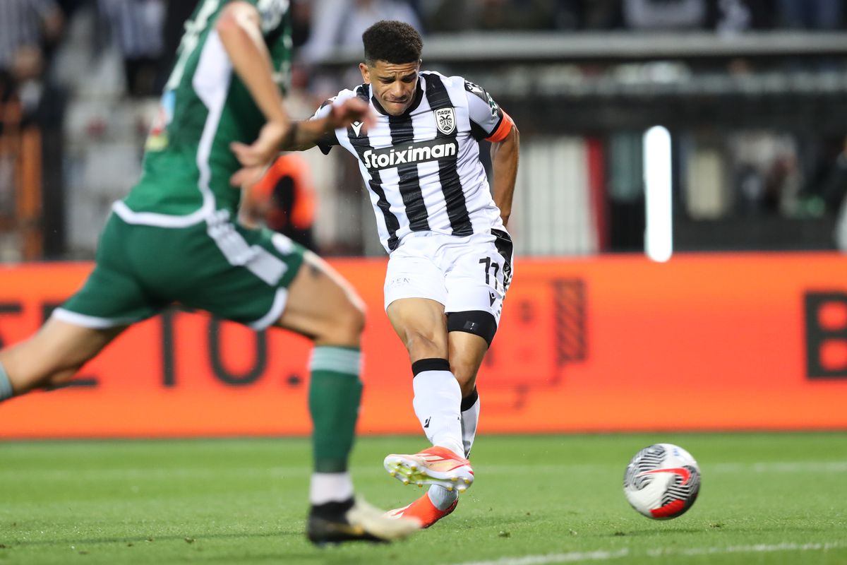 Răzvan Lucescu, imediat după ce a ajuns la o victorie de titlu în Grecia: „Nu ne dădeau nicio șansă”