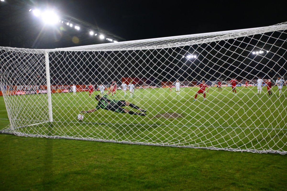 ULUITOR, Cupa României Betano e la Castel! Corvinul Hunedoara e noua legendă vie a Transilvaniei, din „B” direct în Europa League!