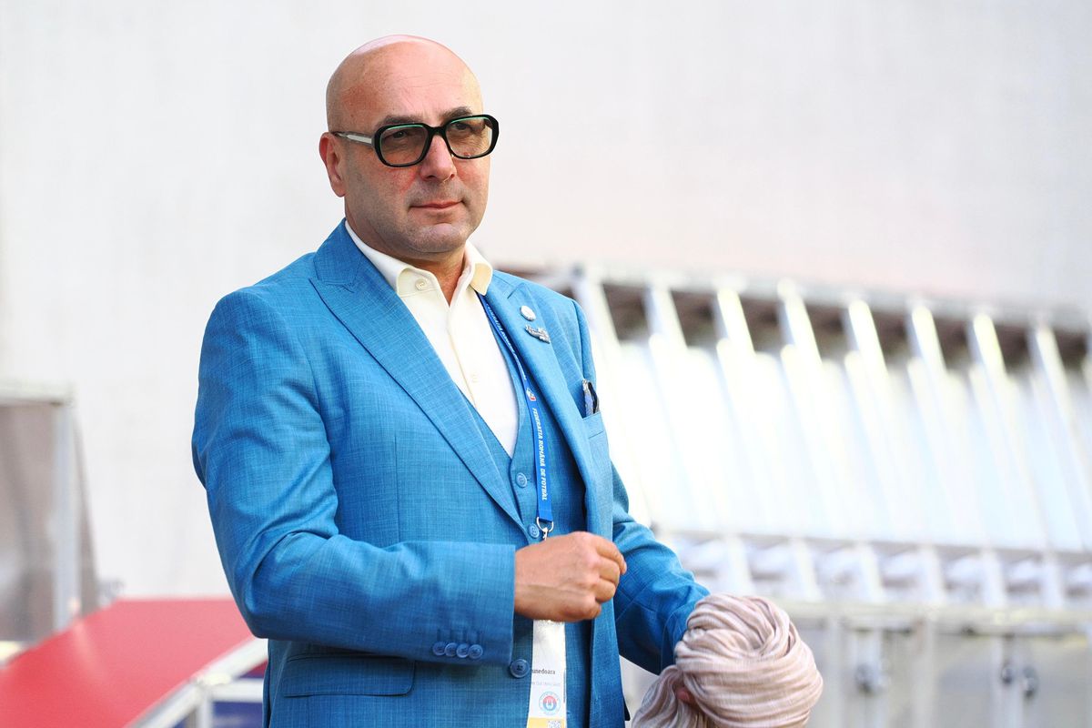 Atmosferă de vis la finala Cupei României Betano! » Fanii Corvinului, scenografie de Superliga + apariție rară la „oficială”