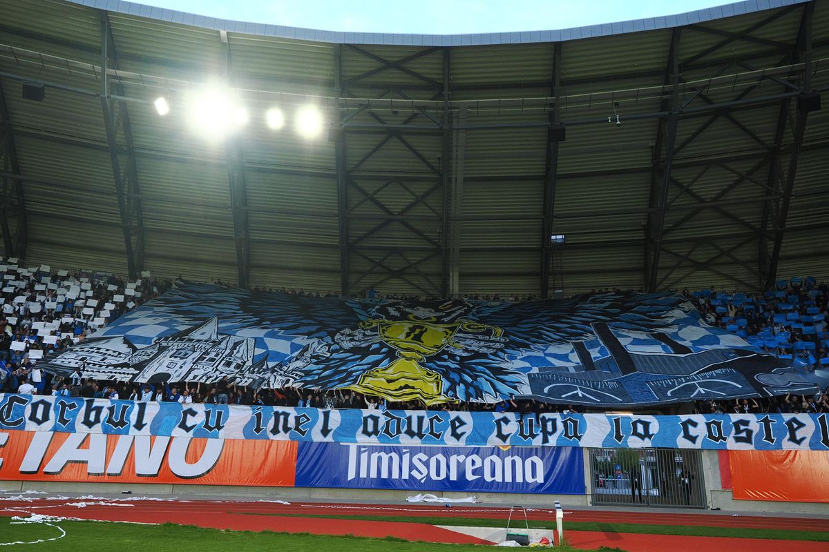 Atmosferă de vis la finala Cupei României Betano! » Fanii Corvinului, scenografie de Superliga + apariție rară la „oficială”