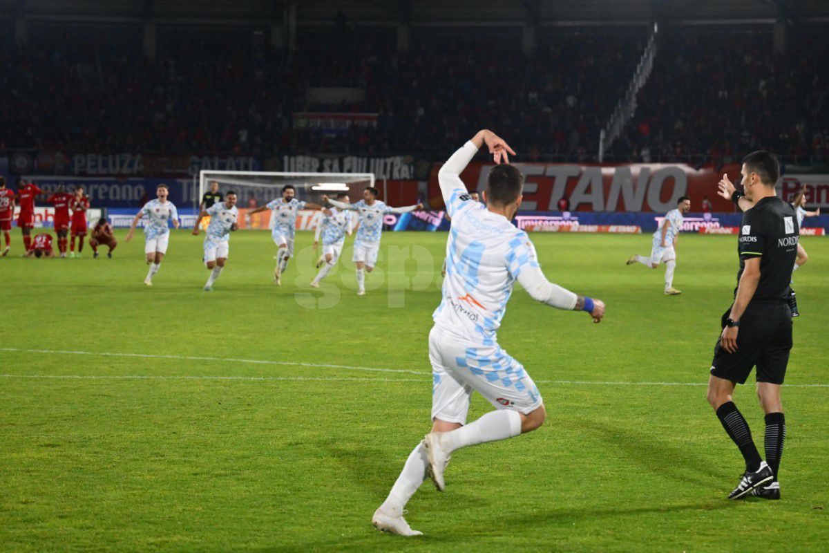 Eroul Corvinului studiase alți jucători ai Oțelului la penalty-uri! » Cum a reușit până la urmă să pareze două lovituri