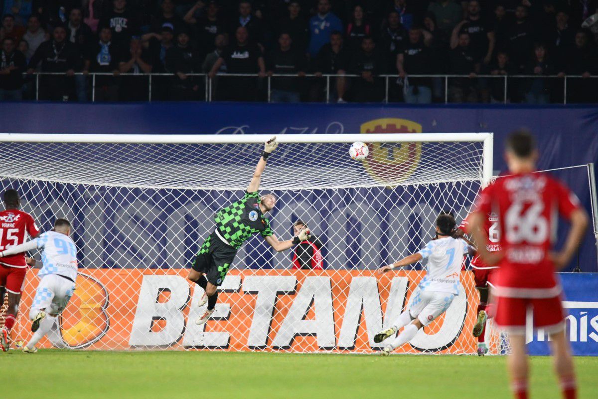 ULUITOR, Cupa României Betano e la Castel! Corvinul Hunedoara e noua legendă vie a Transilvaniei, din „B” direct în Europa League!