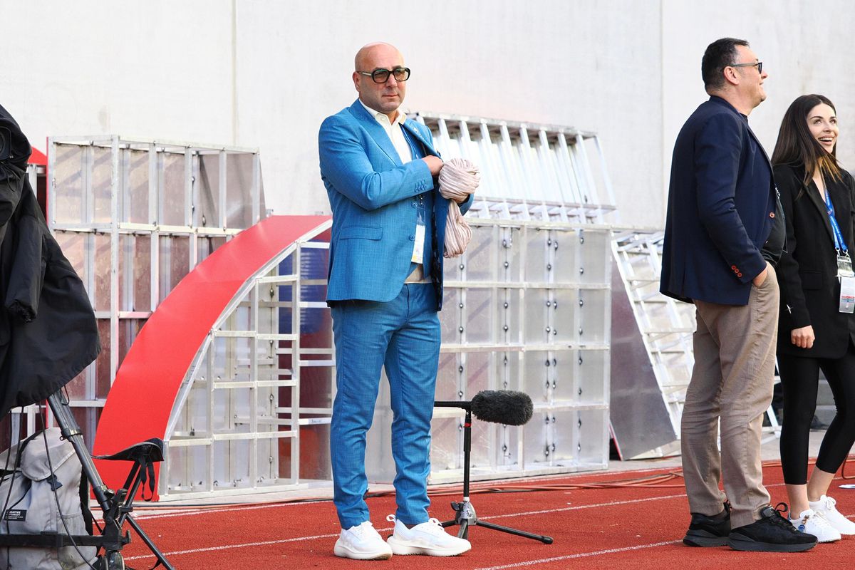 Atmosferă de vis la finala Cupei României Betano! » Fanii Corvinului, scenografie de Superliga + apariție rară la „oficială”