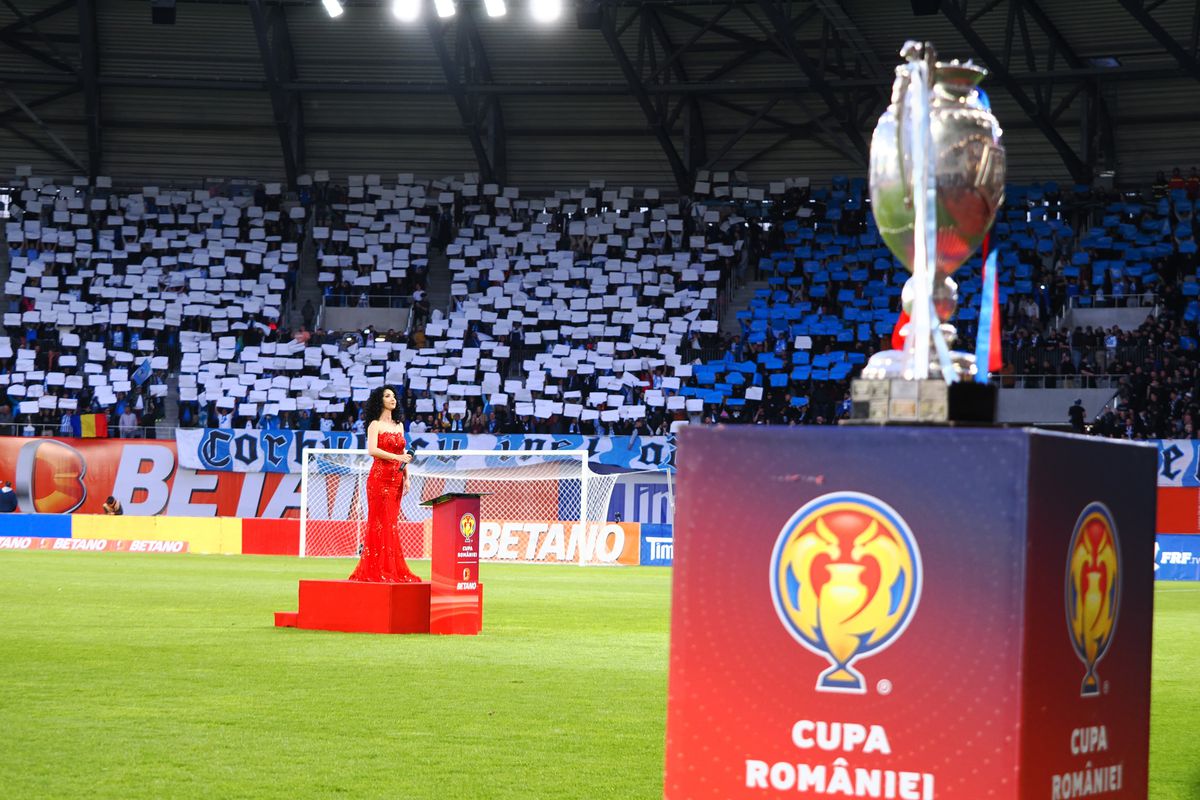 Atmosferă de vis la finala Cupei României Betano! » Fanii Corvinului, scenografie de Superliga + apariție rară la „oficială”