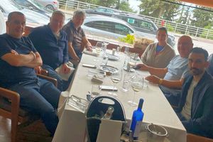 Întâlnire surpriză la Salonic! » Mircea Lucescu și Elias Charalambous au luat masa împreună înainte de PAOK - Panathinaikos