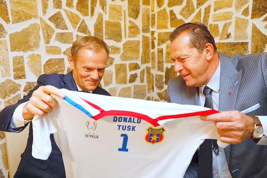 Donald Tusk și Helmut Duckadam