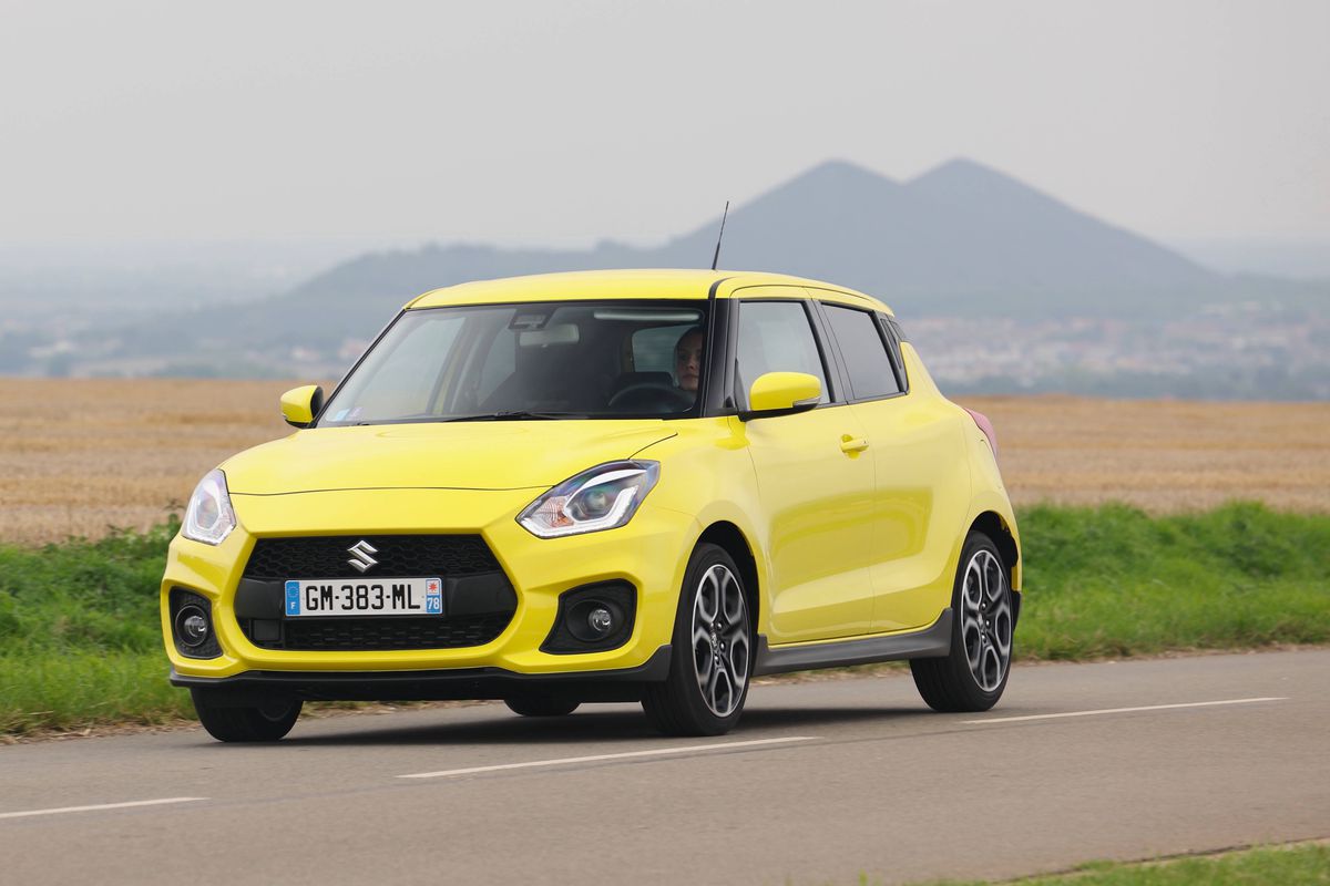 Mașinile promise suporterilor din Programul DDB au ajuns la aceștia cu o întârziere de 4 ani » Cum arată modelele