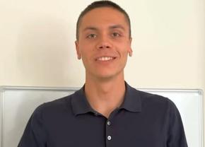David Popovici s-a filmat și a sugerat cu cine votează dintre George Simion și Nicușor Dan: „Vă spun un singur lucru” » Indiciu-cheie dezvăluit la final