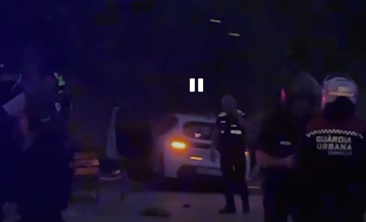 Scene șocante, înainte de Espanyol - Barcelona: a intrat cu mașina în mulțimea de suporteri, lângă stadion! Atenție, imagini cu puternic impact emoțional!