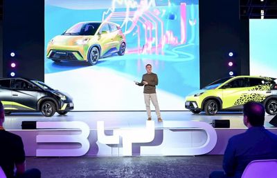 „Delfinul” intră pe piața din România! Cât costă „Mașina urbană a anului 2025” de la Salonul Auto din New York