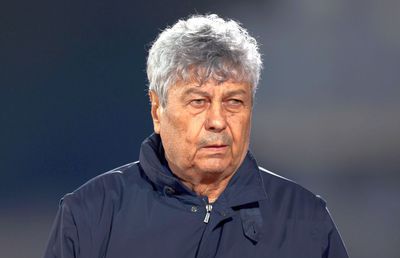 Lucescu l-a făcut „pachet” pe Vassaras! Îi reproșează eșecul cu Bosnia: „Trebuia să se asigure că arbitrul nu e împotriva noastră!” » Prunea, consternat în studio: „Wow! Așa ceva?!”