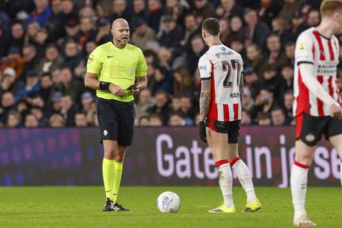 Rob Dieperink și Dennis Man, în PSV - Neijmegen / Foto: Imago Images