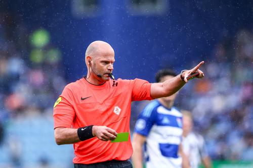 Arbitrul Rob Dieperink // FOTO Imago Images