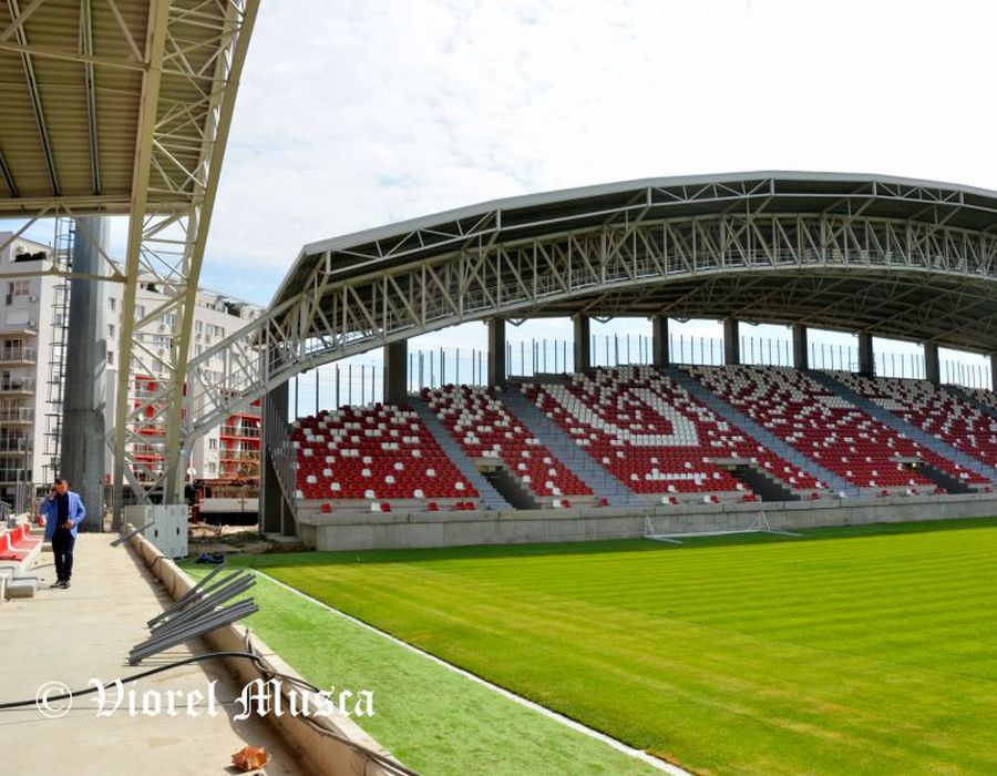 GafÄƒ De ProporÈ›ii La Stadionul Din Arad Sunt Sute De Nereguli