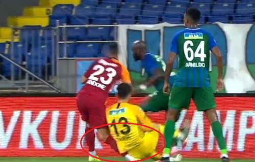 Florin Andone s-a accidentat grav în meciul Rizespor - Galatasaray 2-0