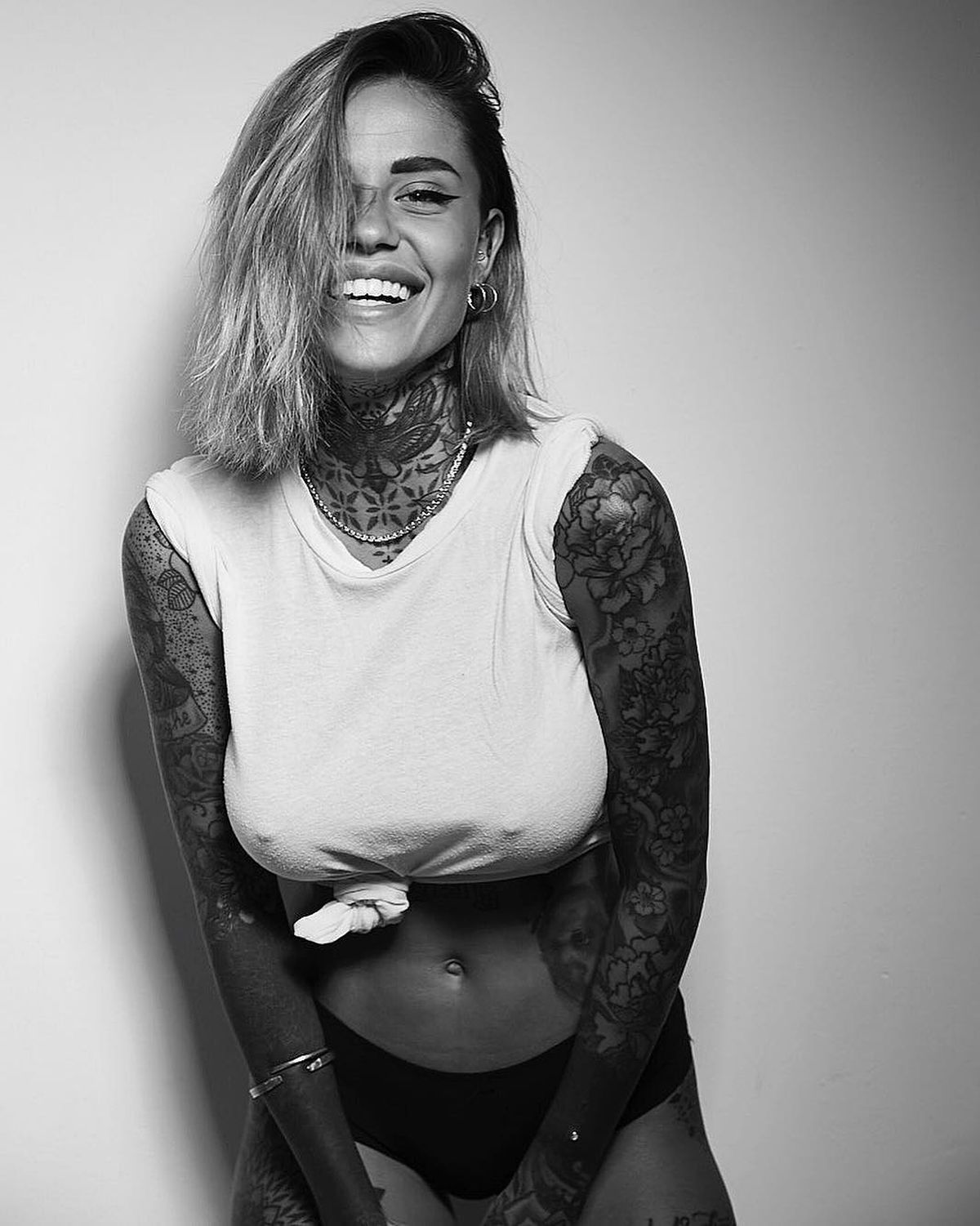 Încântătoare! Iubita lui Theo Hernandez a confiscat Mondialul: pe cine susține