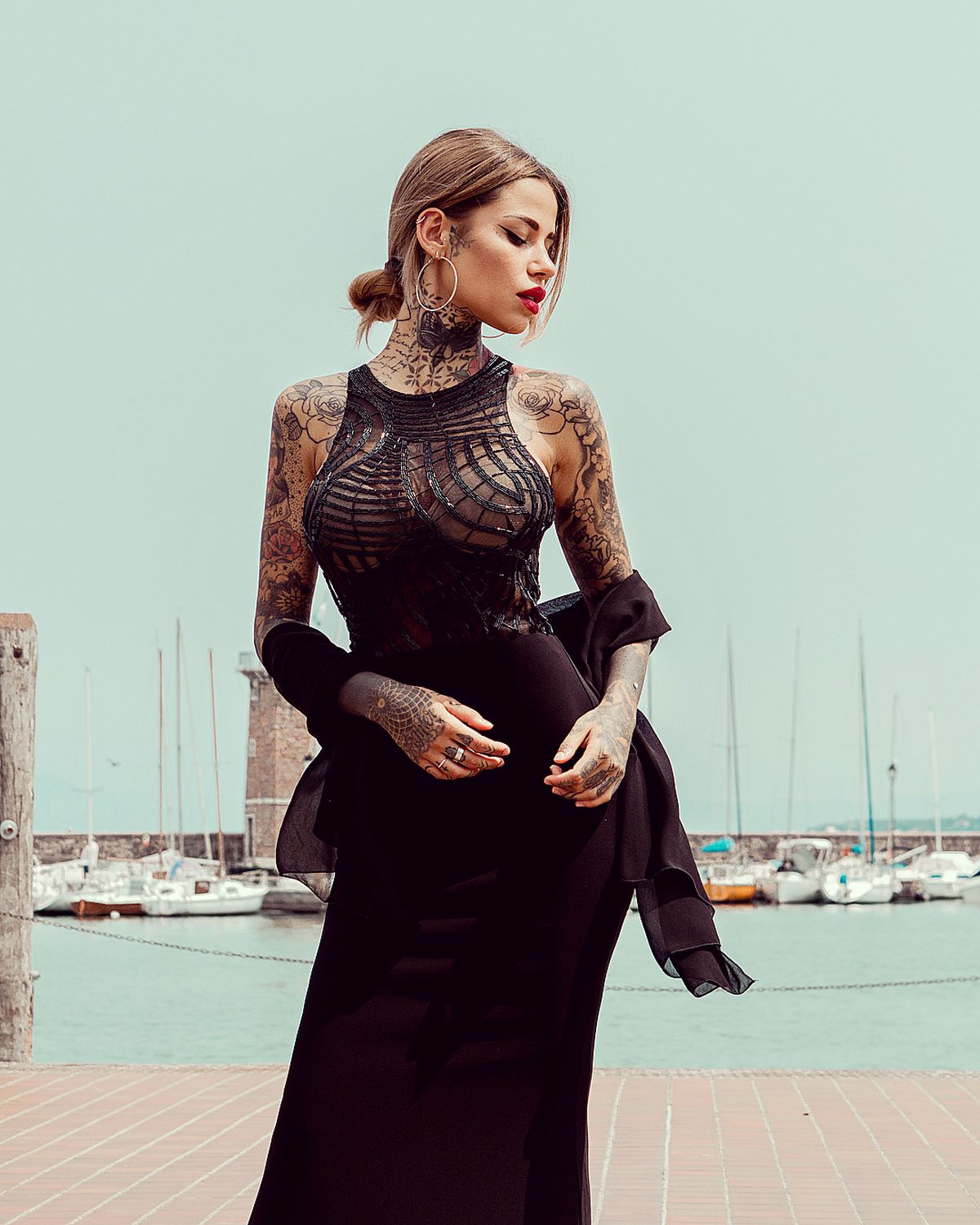 GALERIE FOTO După ce s-a iubit cu Sergio Aguero, „Tigroaica din Verona” are acum o relație cu un jucător de la AC Milan