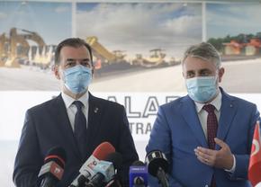 Bode: „Pe mine m-a invitat FRF”. Orban: „Pe mine, Nicușor Dan” » Și politicienii atacă, în scandalul biletelor publicat de GSP: „Guvern tratat cu lipsă de respect”