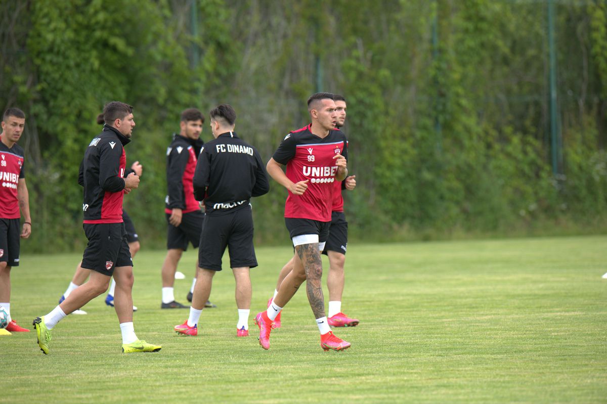 Dinamo s-a reunit, problemele continuă: doi „grei” și-au depus memorii + echipa a rămas fără doctor!