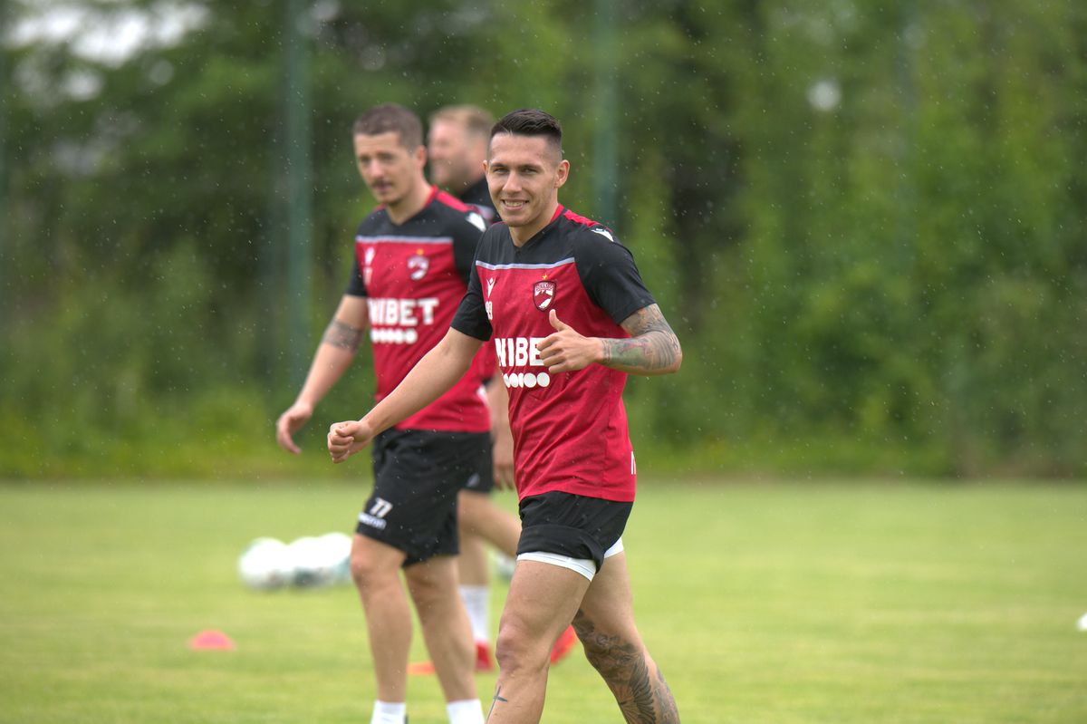 Dinamo s-a reunit, problemele continuă: doi „grei” și-au depus memorii + echipa a rămas fără doctor!