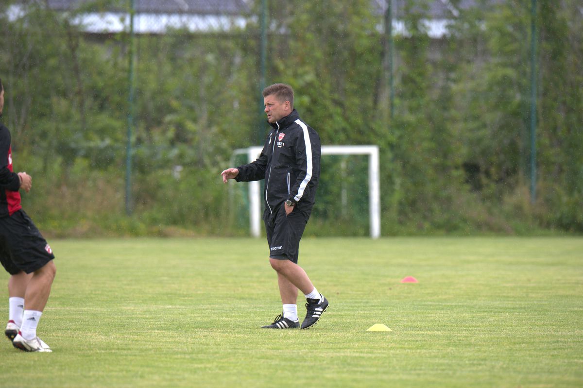 Dinamo s-a reunit, problemele continuă: doi „grei” și-au depus memorii + echipa a rămas fără doctor!