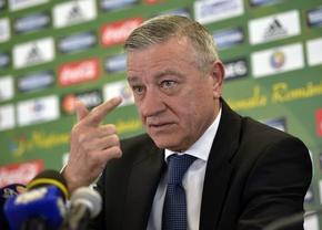 Mircea Sandu: „Dacă Hagi ar fi stat la VIP, pe Burleanu cine îl mai băga în seamă?”