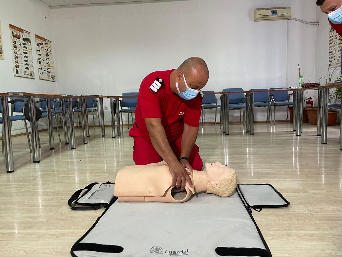 După cazul Christian Eriksen, GSP a apelat la ISU pentru un exercițiu practic: așa se intervine rapid și eficient în cazul unui stop cardio-respirator