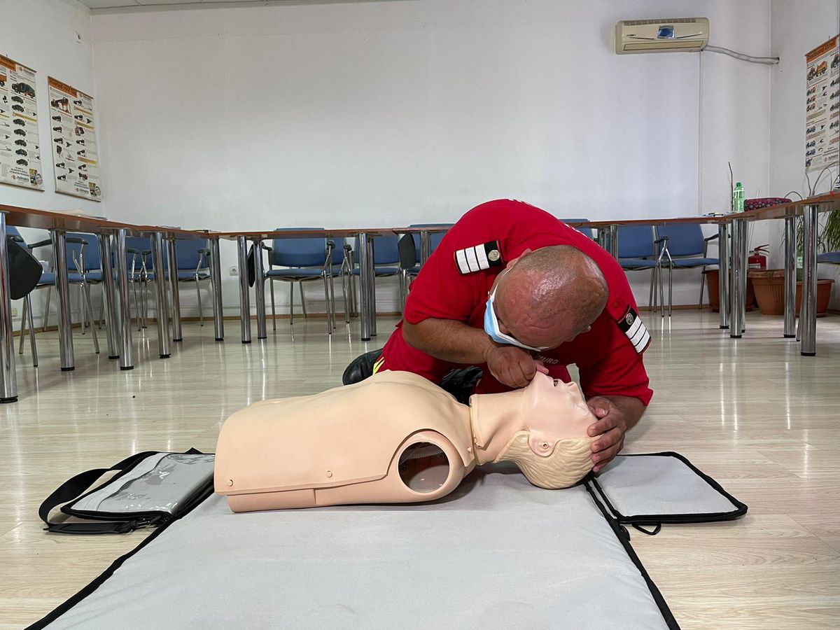 După cazul Christian Eriksen, GSP a apelat la ISU pentru un exercițiu practic: așa se intervine rapid și eficient în cazul unui stop cardio-respirator