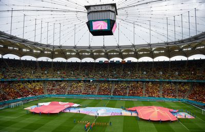 FRF face campanie electorală cu biletele de la Euro! Burleanu și-ar răsplăti votanții cu tichete de peste 37.000€