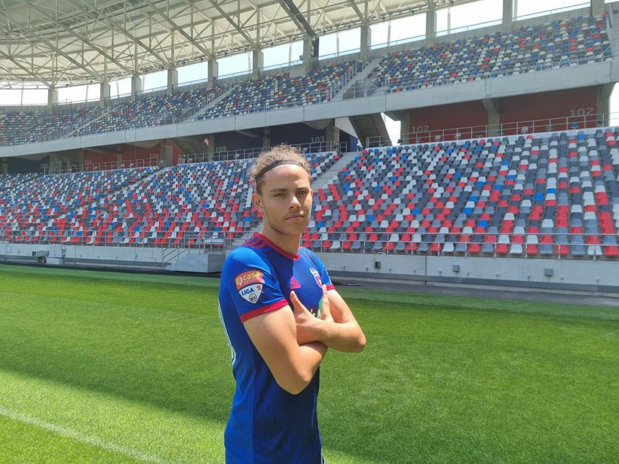 Atanas Trică CSA Steaua a anunțat primele 3 transferuri ale verii » Oprița și-a adus un expert în promovări